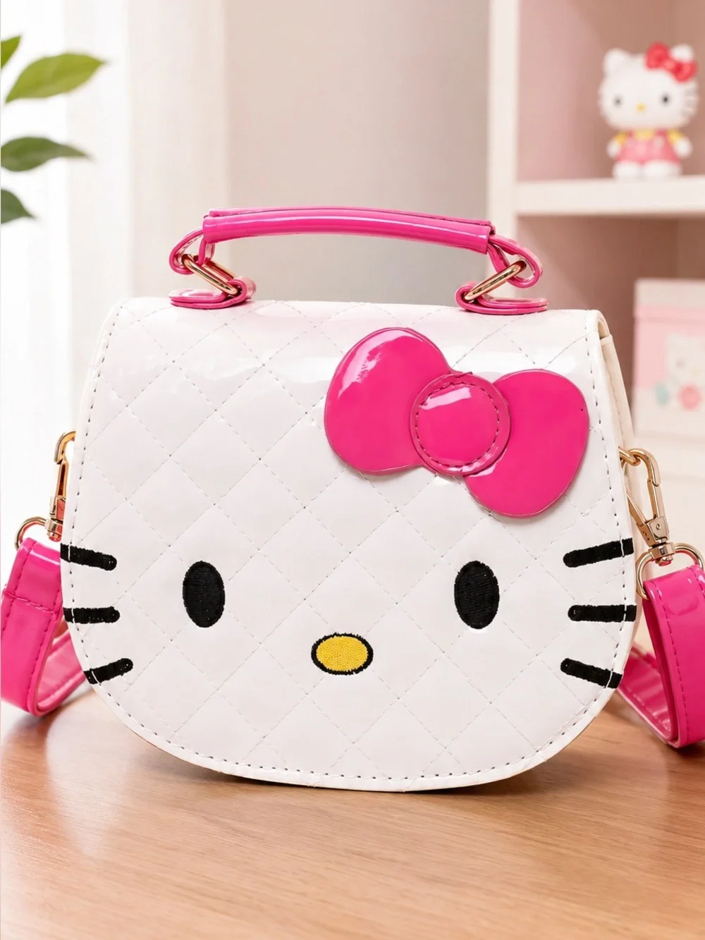 NIP Hello Kitty White Quilted Mini Crossbody Purse Hot Pink Bow